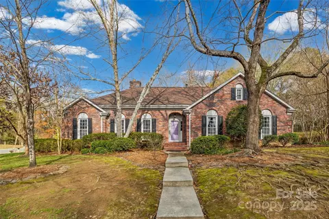 2234 Hamilton Mill Rd, Charlotte, NC 28270