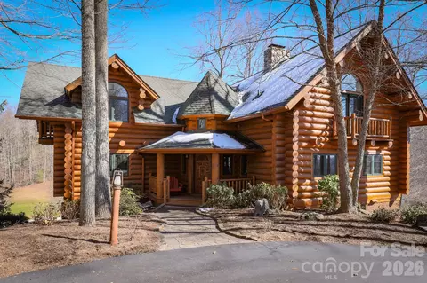 851 Austin Mountain Dr, Burnsville, NC 28714