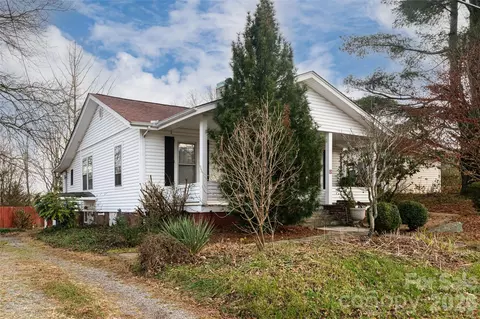 40 Jonestown Rd, Asheville, NC 28804