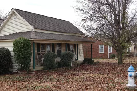 114 N Chapel St, Landis, NC 28088