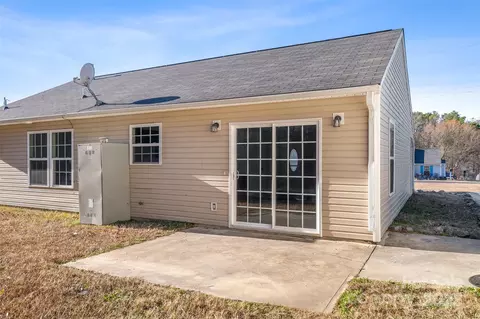 3065 Georgetown Rd, Lancaster, SC 29720 photo 6