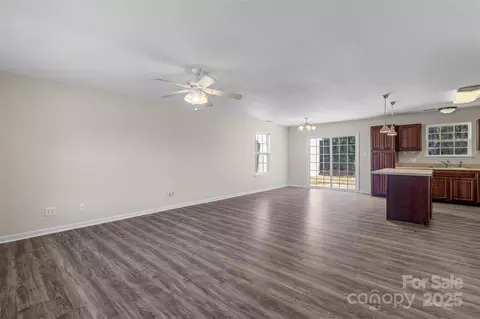 3065 Georgetown Rd, Lancaster, SC 29720 photo 9