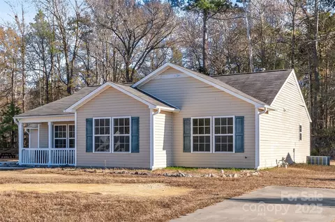 3065 Georgetown Rd, Lancaster, SC 29720 photo 3