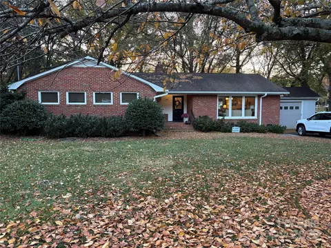 5642 Preston Ln, Charlotte, NC 28270