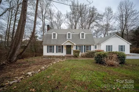 1133 Glen Cannon Dr, Pisgah Forest, NC 28768