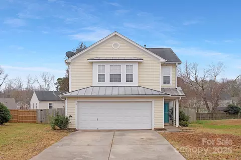 3288 Denali Ct, Gastonia, NC 28054