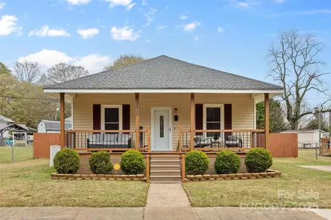 2420 Jackson St, Belmont, NC 28012