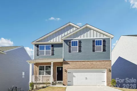 576 Country Oak Dr, Asheville, NC 28804