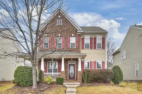 10513 Serape Rd, Charlotte, NC 28277