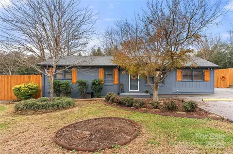 2311 Maplewood Dr, Gastonia, NC 28052