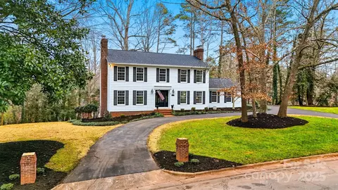 936 18th Avenue Nw Dr NW, Hickory, NC 28601