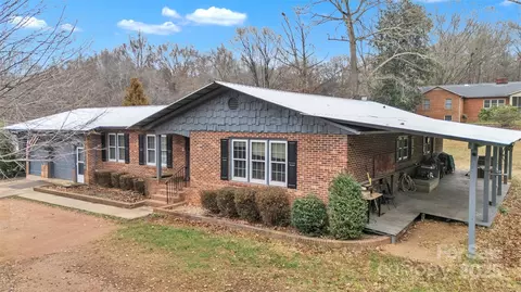 288 Northwood Park, Taylorsville, NC 28681