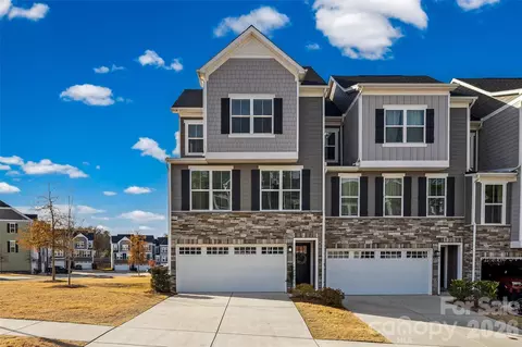 2005 Dornoch Rd, Tega Cay, SC 29708