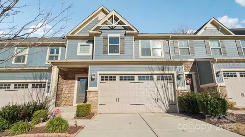 146 Unit C Beacon C Dr #C, Mooresville, NC 28117