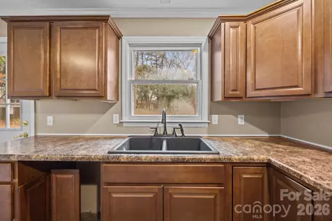 Other - 1158 Sunset Ct, Conover, NC 28613 photo 3 of 16