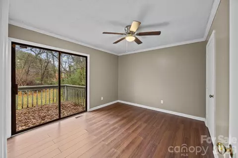 Bedroom - 1158 Sunset Ct, Conover, NC 28613 photo 1 of 2