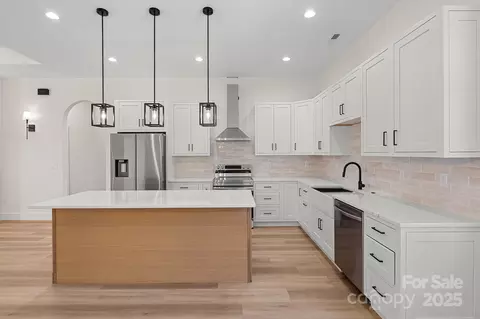 Kitchen - 4 Shytle Ln, Fletcher, NC 28732 photo 1 of 6