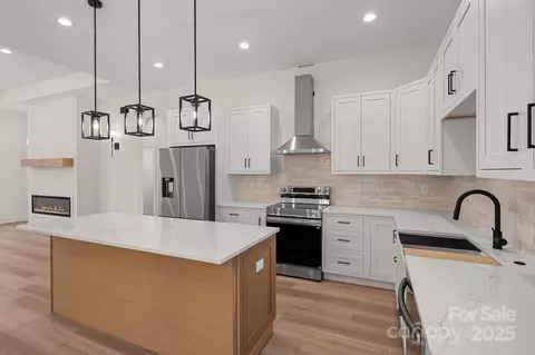 Kitchen - 4 Shytle Ln, Fletcher, NC 28732 photo 2 of 6