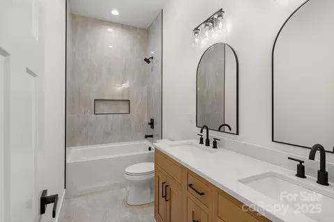 Bath - 4 Shytle Ln, Fletcher, NC 28732 photo 6 of 6