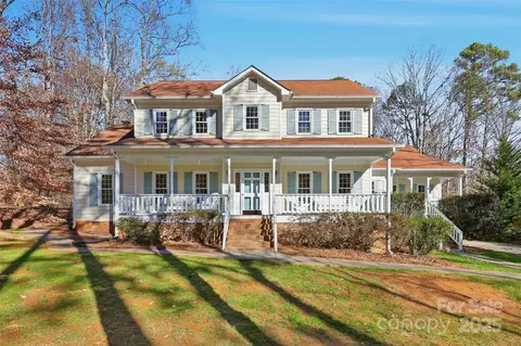2123 Wedgewood Dr, Matthews, NC 28104