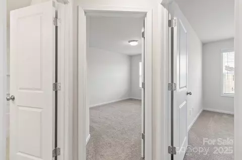 Entry Way - 3776 Yorkshire Pl, Terrell, NC 28682 photo 4 of 4