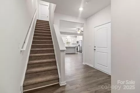 Entry Way - 3776 Yorkshire Pl, Terrell, NC 28682 photo 1 of 4