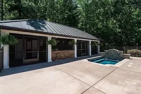 Exterior - 7722 Juniper Ln, Denver, NC 28037 photo 7 of 7