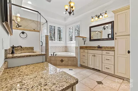 Bath - 7722 Juniper Ln, Denver, NC 28037 photo 1 of 2