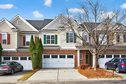 11008 Burnt Leather Ln, Charlotte, NC 28277