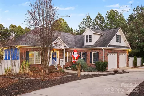 Exterior - 5418 Commodore Pl, Clover, SC 29710 photo 3 of 19