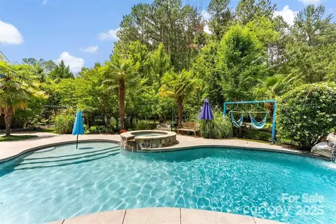 Exterior - 5418 Commodore Pl, Clover, SC 29710 photo 10 of 19