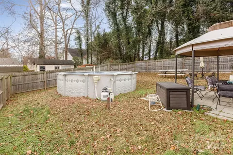 Exterior - 2108 Brantley Rd, Kannapolis, NC 28083 photo 3 of 6