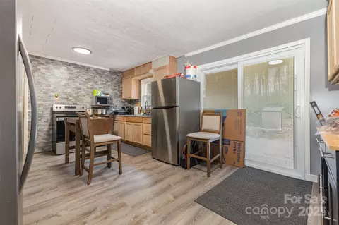 Kitchen - 2108 Brantley Rd, Kannapolis, NC 28083 photo 1 of 2