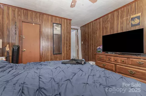 Bedroom - 2108 Brantley Rd, Kannapolis, NC 28083 photo 1 of 3