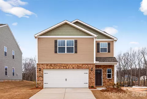 5031 Shallow Brook Dr, Charlotte, NC 28215