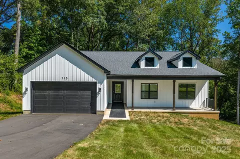 115 Brentwood Dr, Maiden, NC 28650