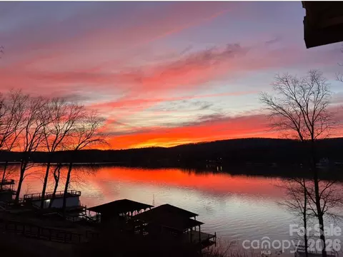 304 Fairfield Ct, Mount Gilead, NC 27306