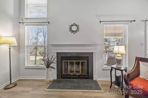 Living - 20119 Henderson M Rd #M, Cornelius, NC 28031 photo 2 of 3