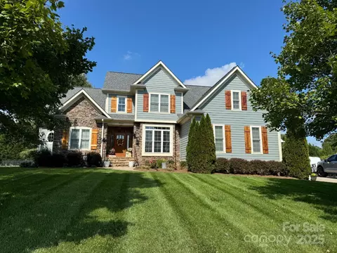 6065 Willow Farm E Dr E, Denver, NC 28037