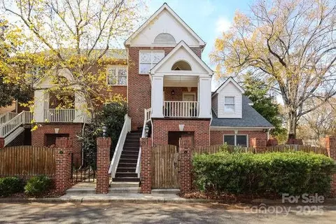 225 S Chase B St #B, Charlotte, NC 28207