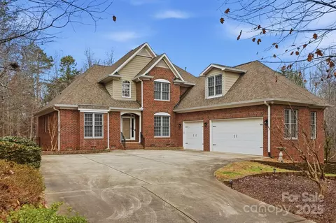 1427 Doe Ridge Ln, Fort Mill, SC 29715