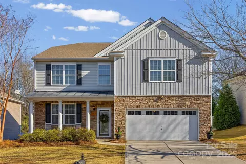 422 Garden Grove Rd, Fort Mill, SC 29708