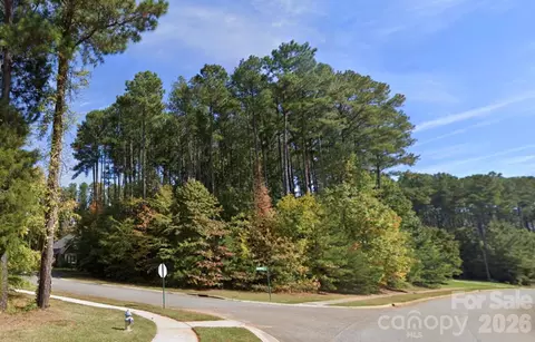 301 E Glenview Dr, Salisbury, NC 28147
