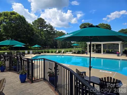 301 E Glenview Dr, Salisbury, NC 28147 photo 5
