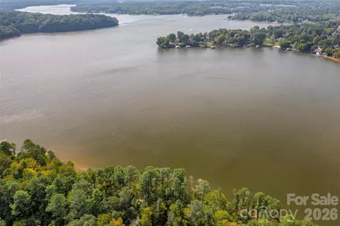 848 Lakeforest 36 Dr #36, Clover, SC 29710