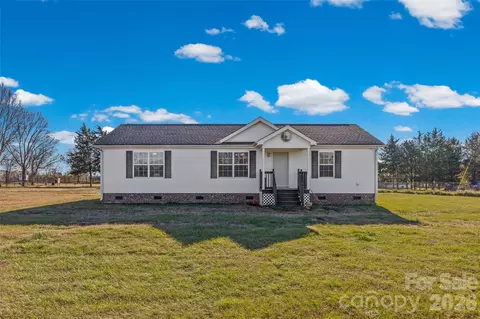 211 Daves Rd, York, SC 29745