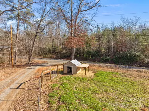 Exterior - 247 Aden Green Rd, Mill Spring, NC 28756 photo 6 of 7
