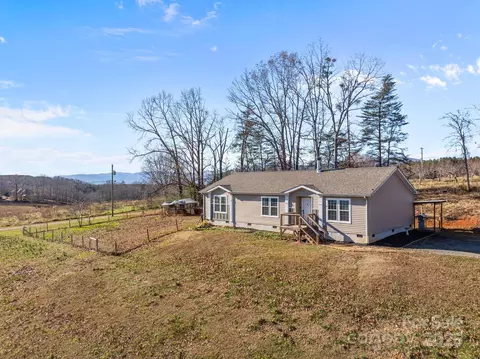 247 Aden Green Rd, Mill Spring, NC 28756