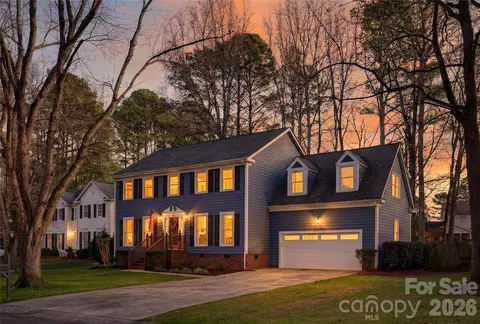 1324 Golden Hill Rd, Matthews, NC 28105