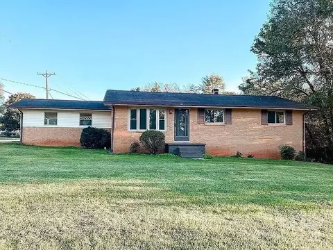 5229 Mays St, Conover, NC 28613